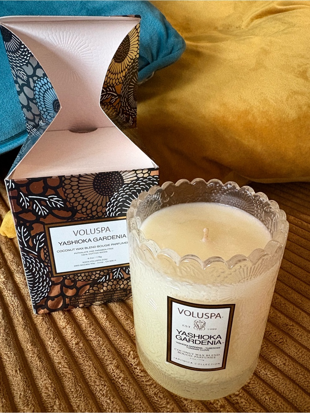 Voluspa Cream Yashioka Gardenia Decorative Scalloped Glass Candle